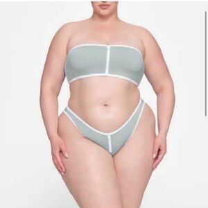 NWT SKIMS SPORTY ZIPPER SWIM DIPPED TANGA BOTTOM
